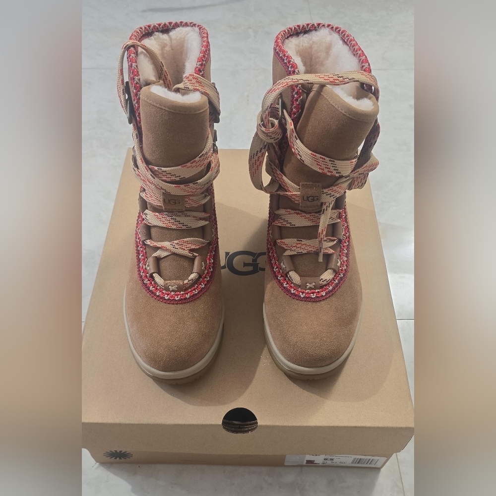 UGG Classic Weather Hiker Hi